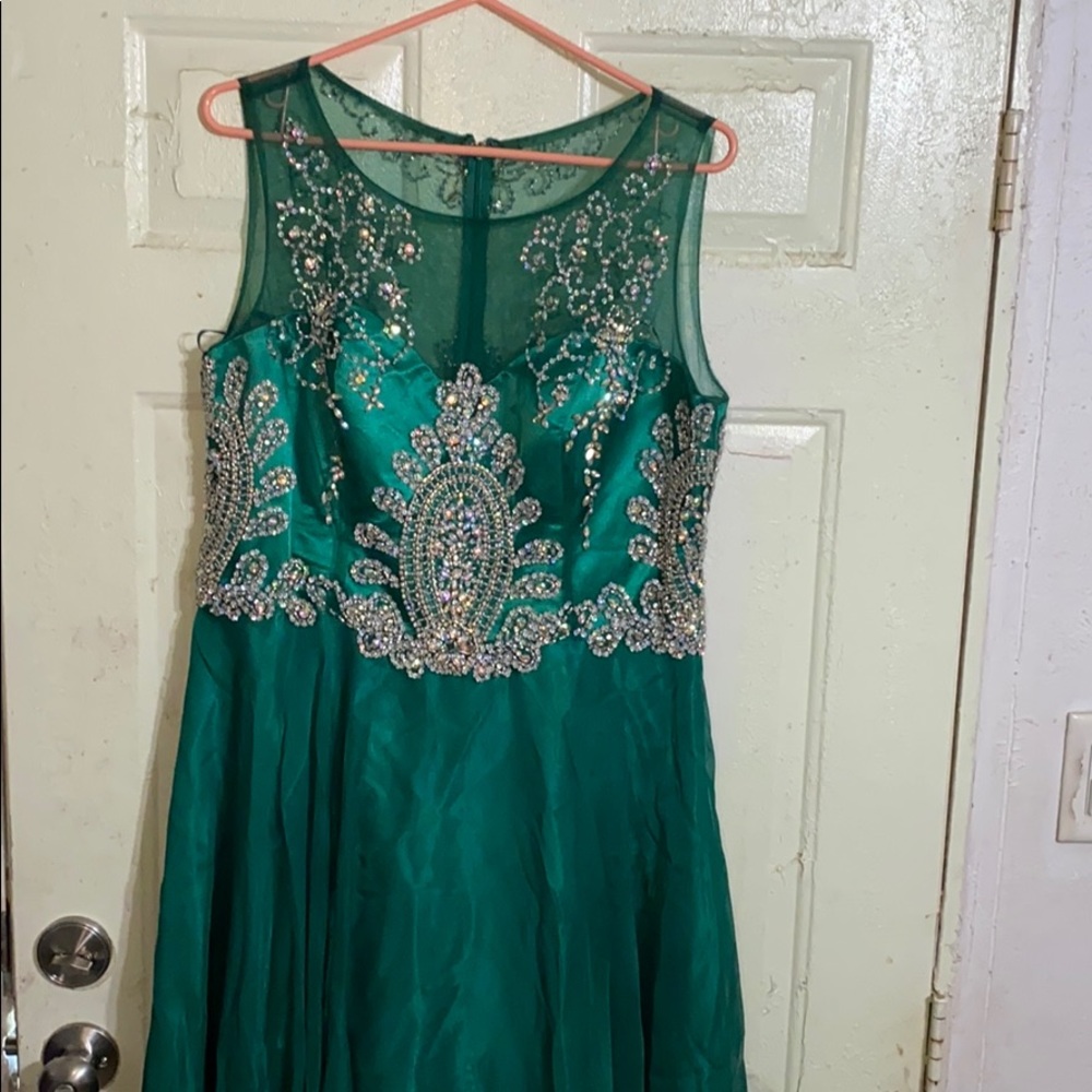 Prom/formal dress